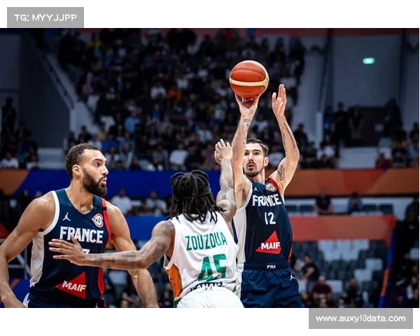 科特迪瓦时隔12年重返世界杯,小组头名晋级证明实力